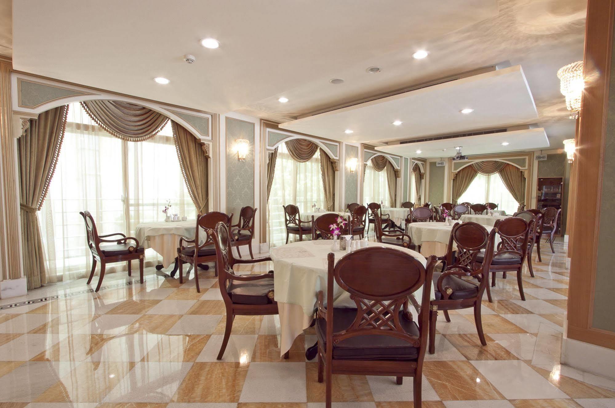 Royal Seasons Hotel Beitou Tajpej Kültér fotó